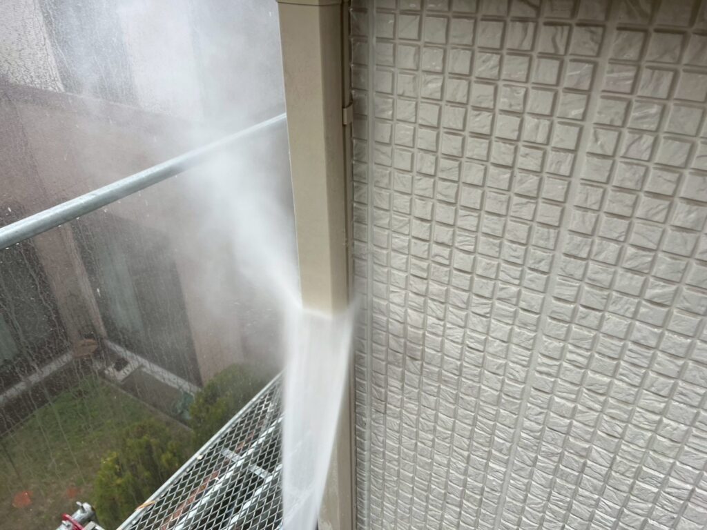 雨樋高圧ジェット洗浄