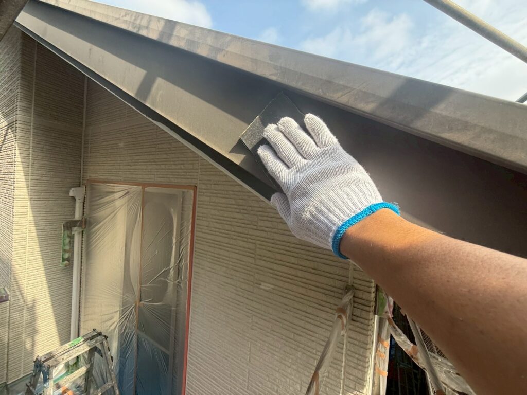 破風板素地調整