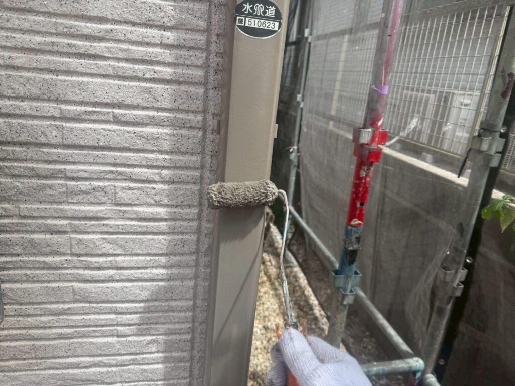 雨樋仕上げ２回目