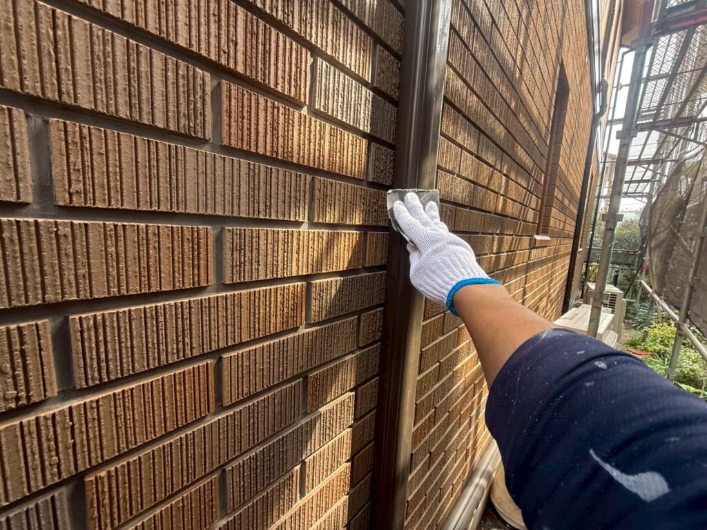 雨樋素地調整