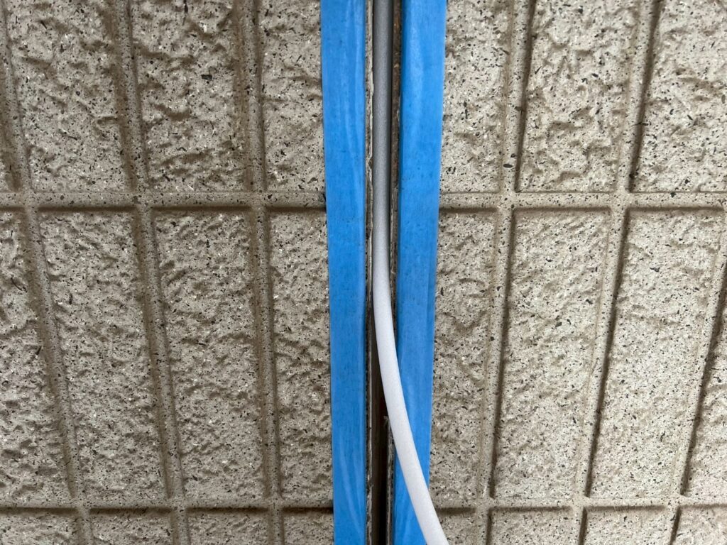 バックアップ材設置