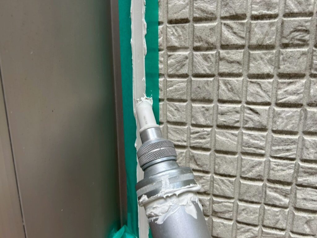 コーキング充填