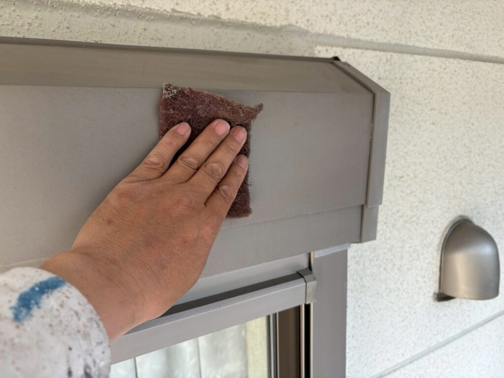シャッターＢＯＸ素地調整