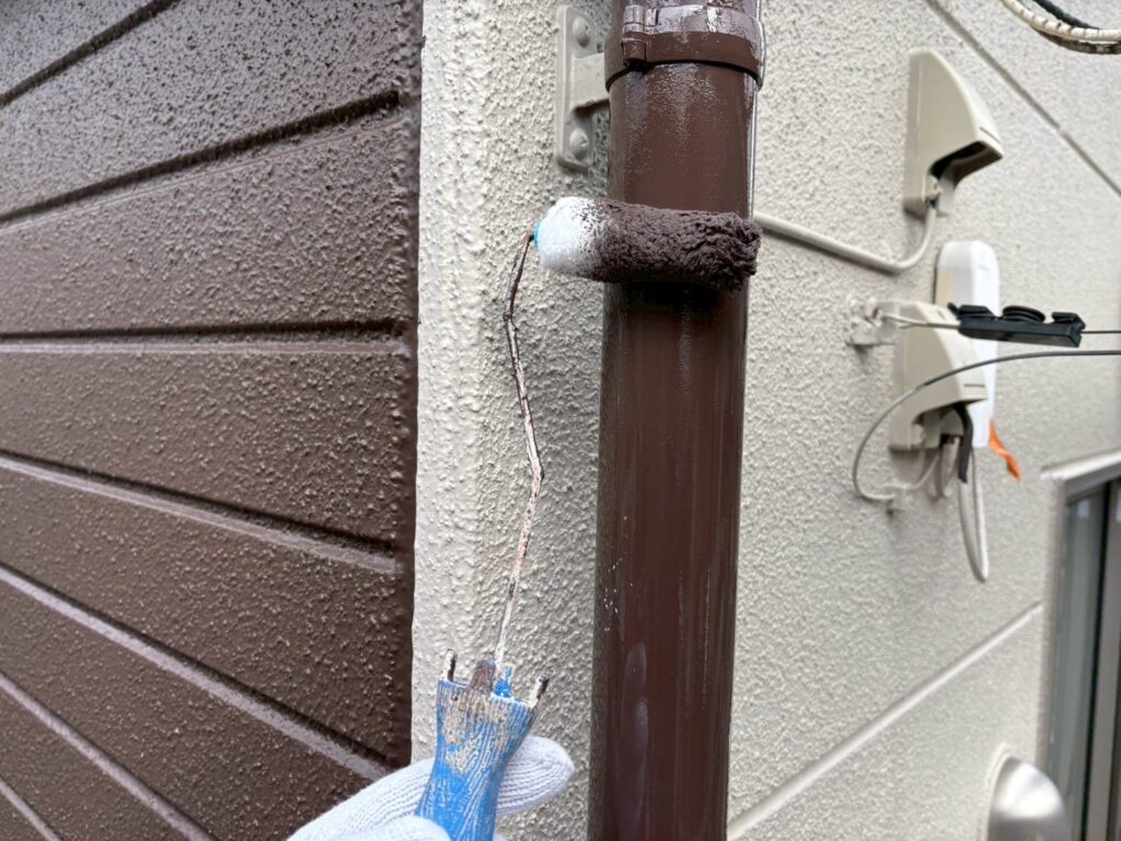 雨樋仕上げ２回目