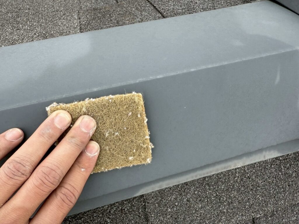 屋根板金部素地調整