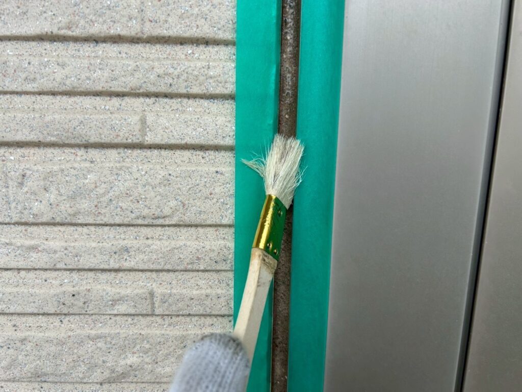 専用プライマー塗布